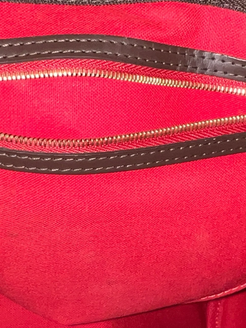 This is a speedy 30 ba nm ebe bag